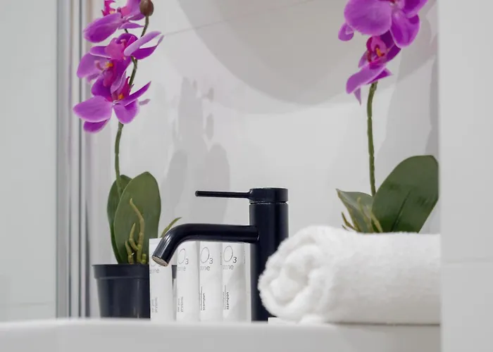 Апартаменты Bright With Balcony Close To The Poniatowski Park By Renters *